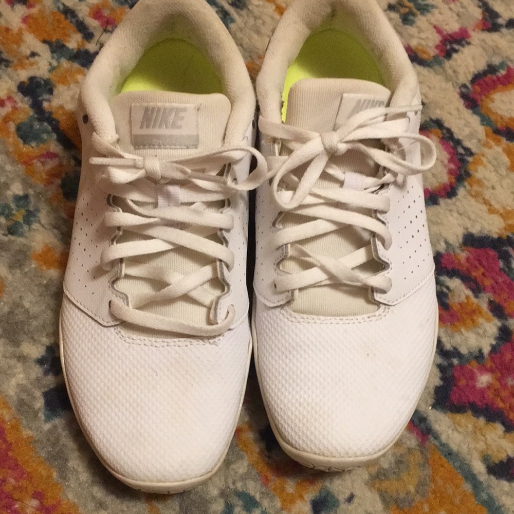 Nike Women’s White Sneakers with Neon Yellow Lining